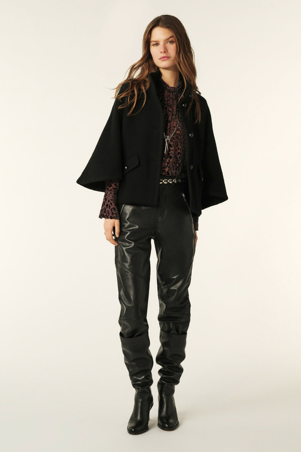 Cloak Villy Noir