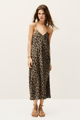 Dress Biara Kaki