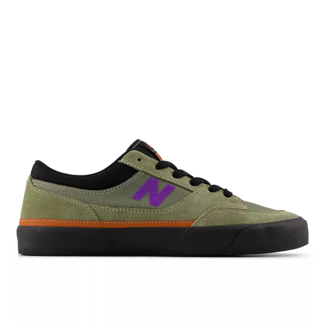 DARK OLIVINE with ELECTRIC INDIGO,M6 / W7.5,Standard (D)