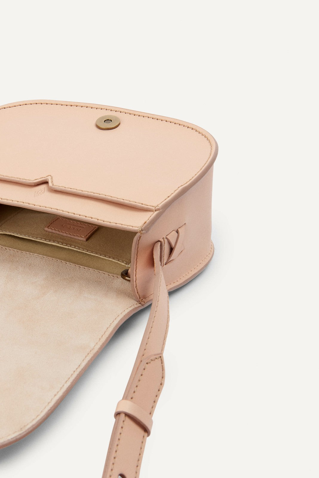 Small-Bag Teddy Nude