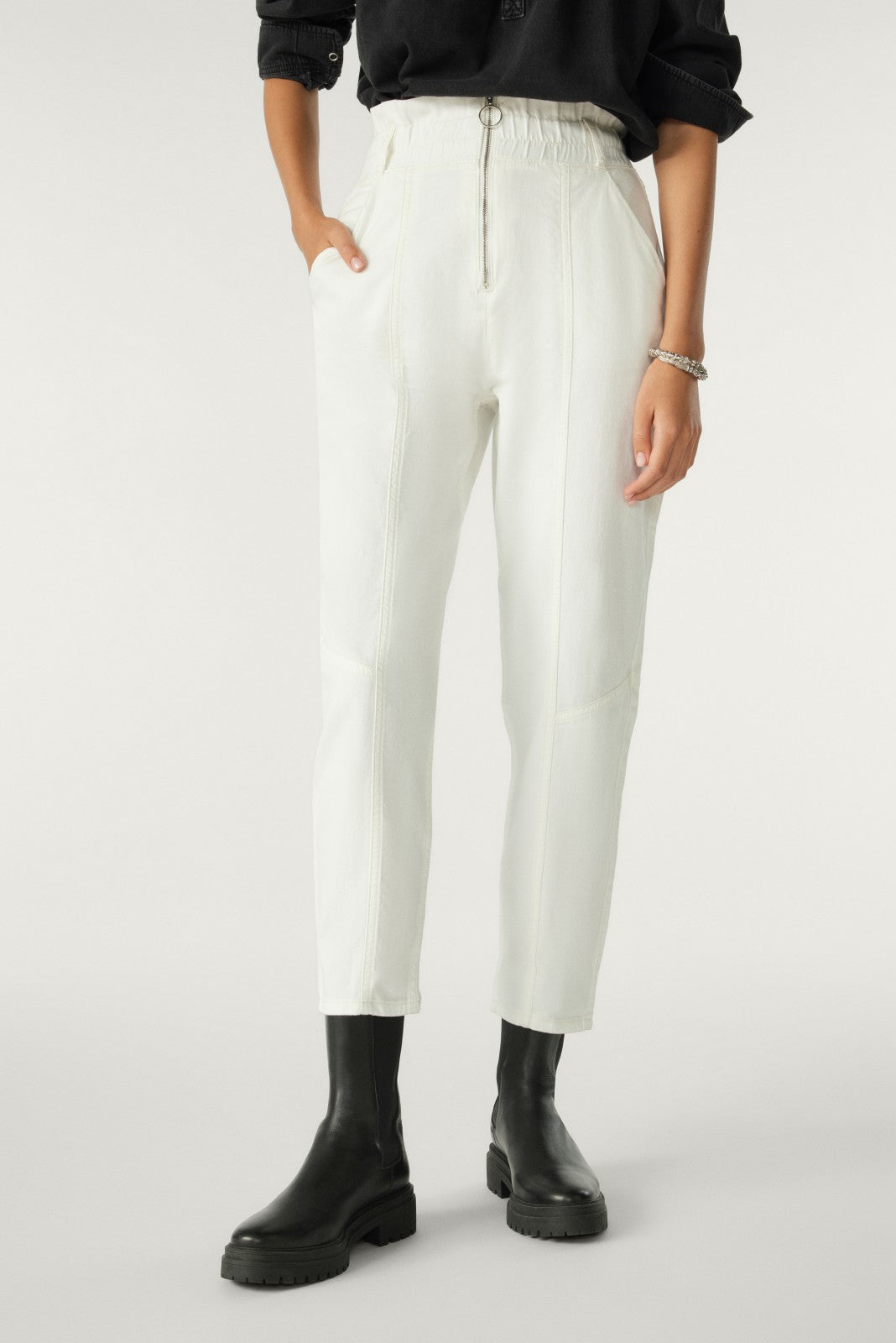 High-Waisted Trousers Omny Ecru