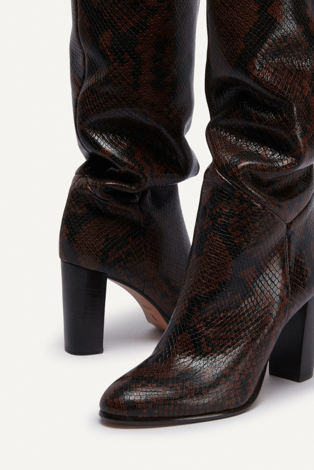 High-Leg Boots Ciry Printed