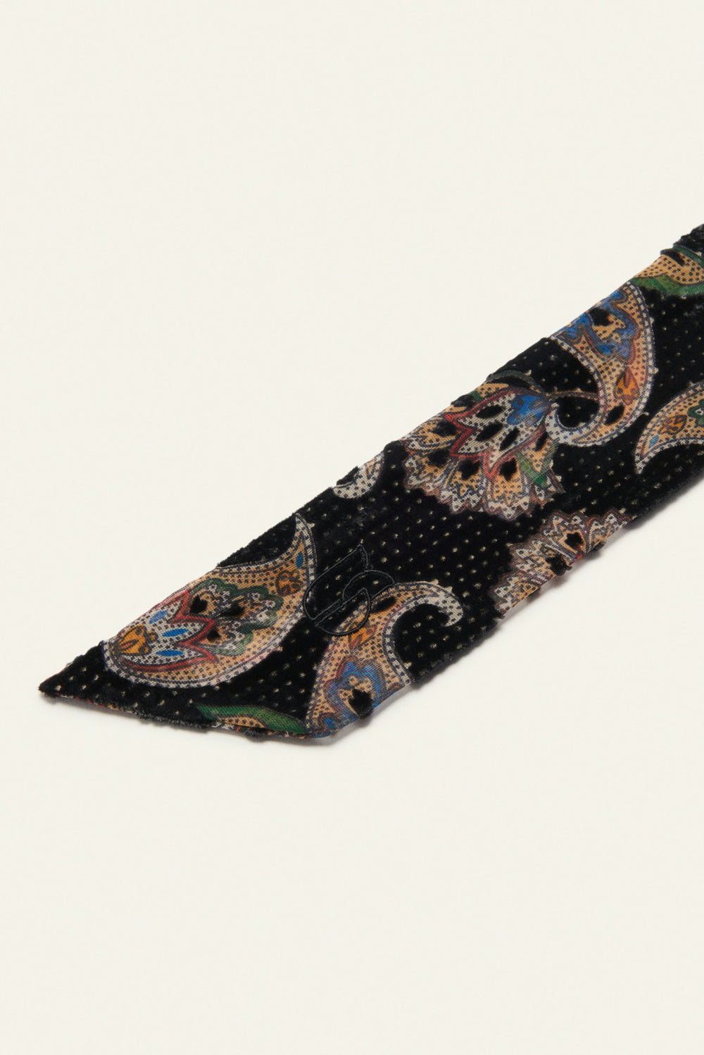 Fine Scarf Seville Noir