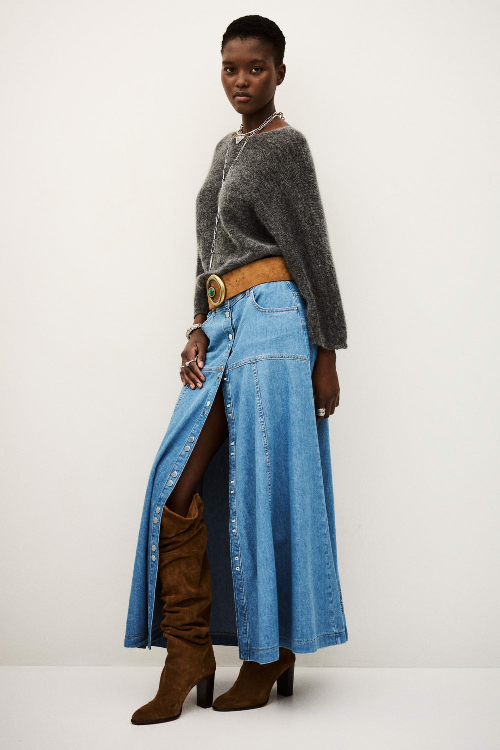 Reversible Jumper Isaac Gris