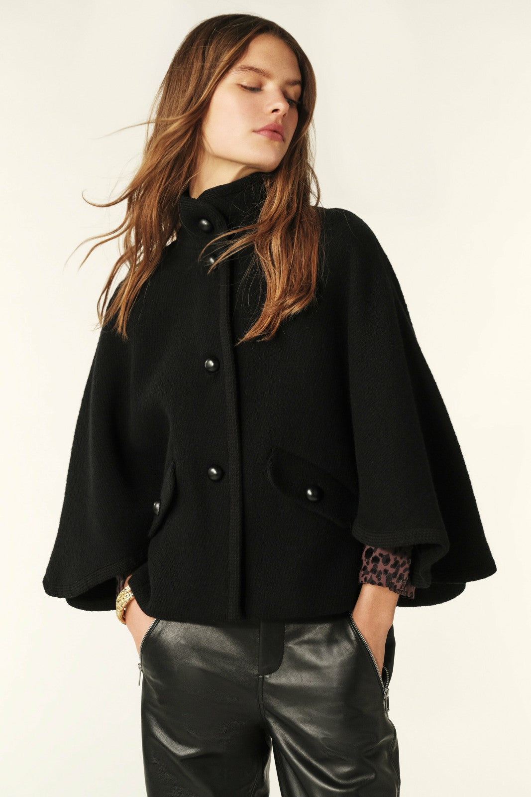 Cloak Villy Noir