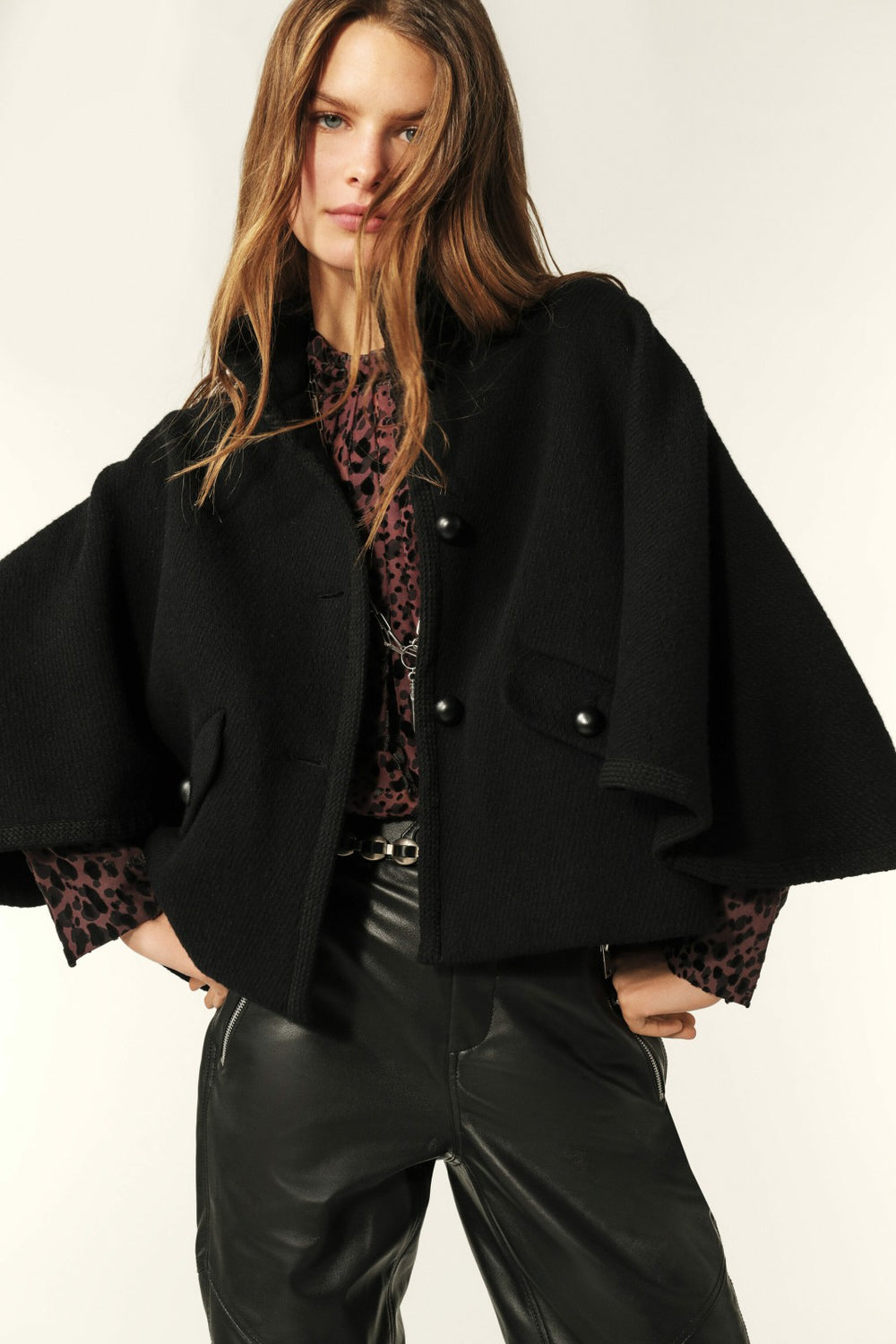 Cloak Villy Noir