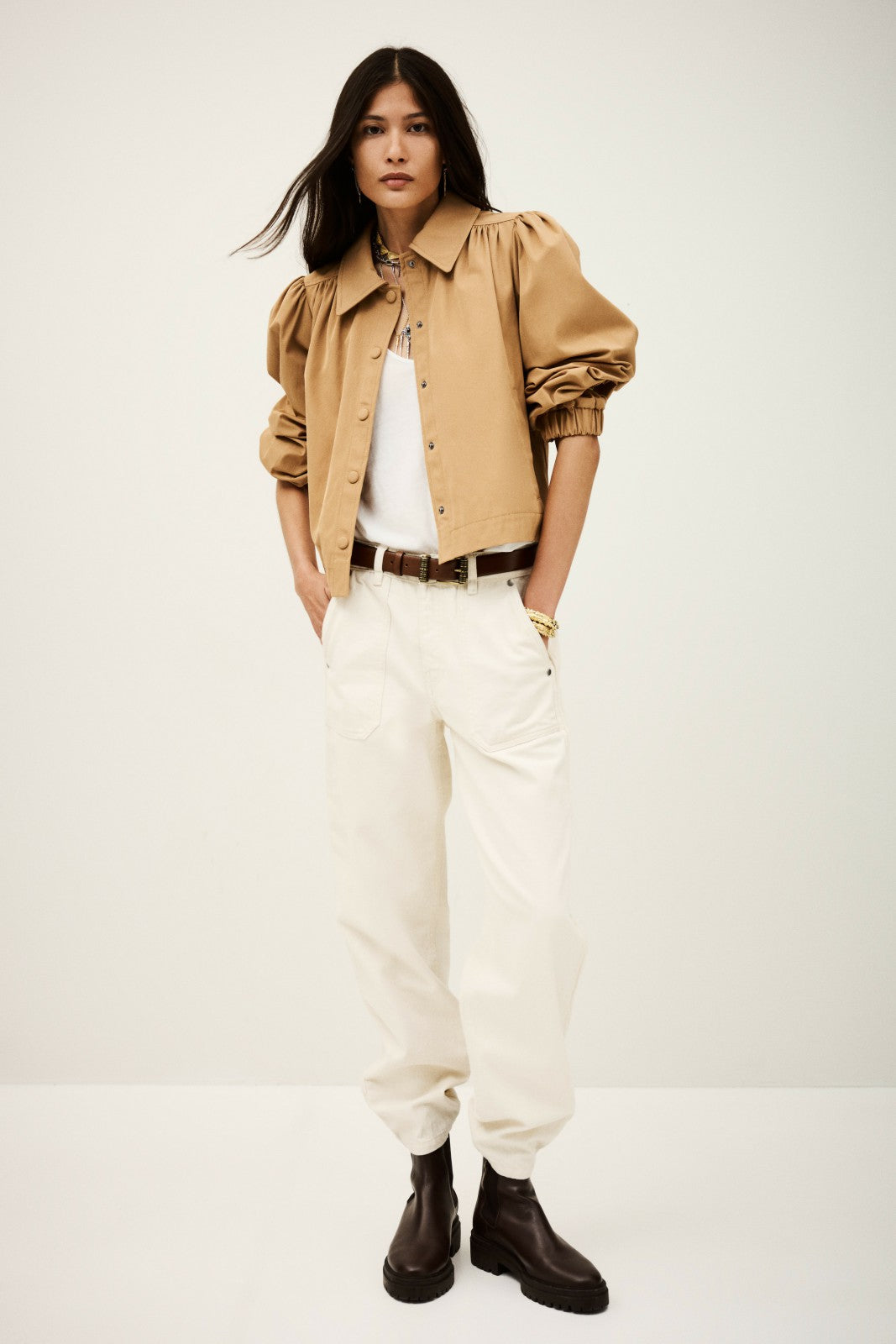 Ruffled Coat Icon Marron