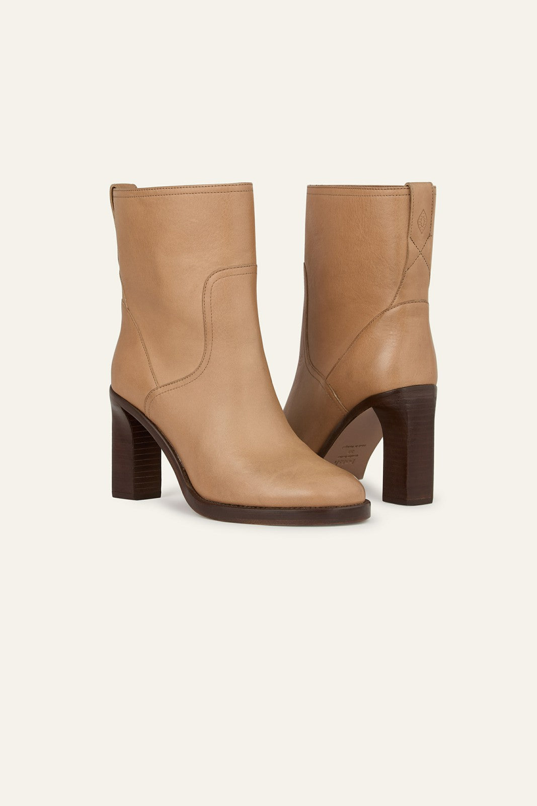 Clarosa Boots White