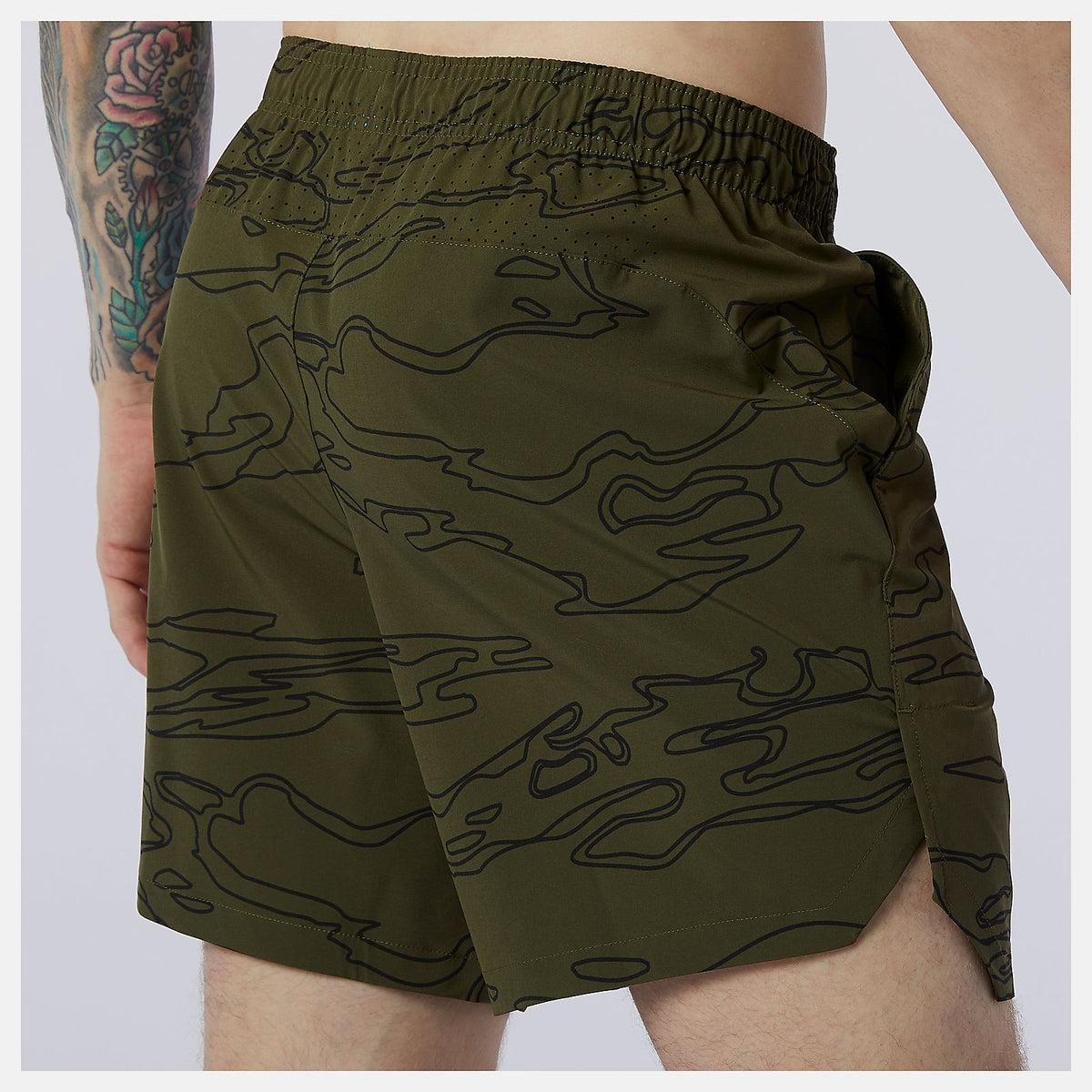 New Balance Fortitech Graphic 7 inch Woven Short
