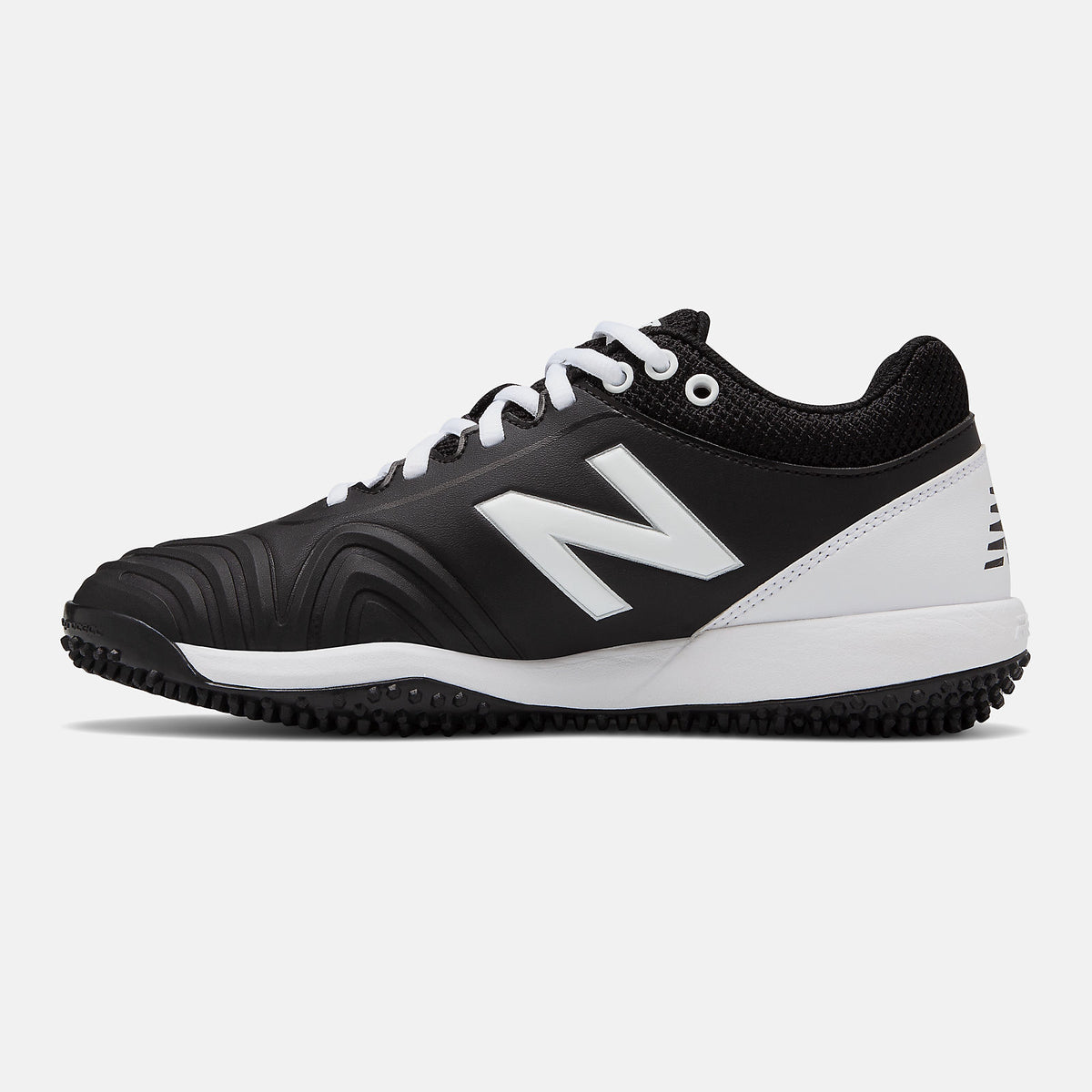New Balance Fusev2 Turf