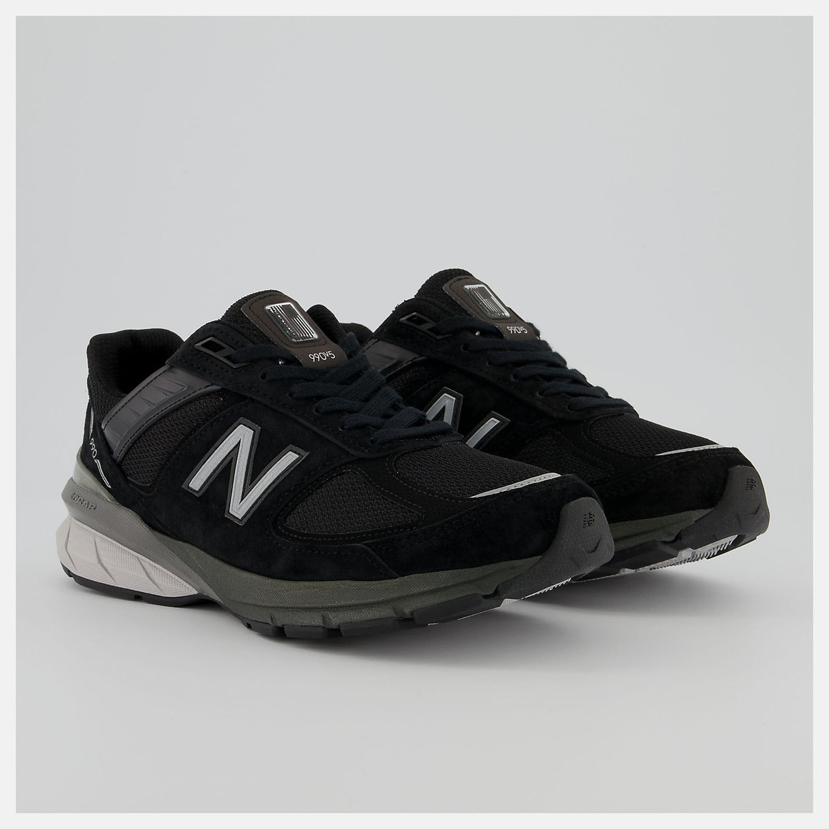 New Balance Made in US 990v5