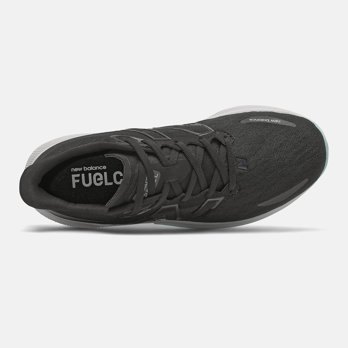New Balance FuelCell Propel v3