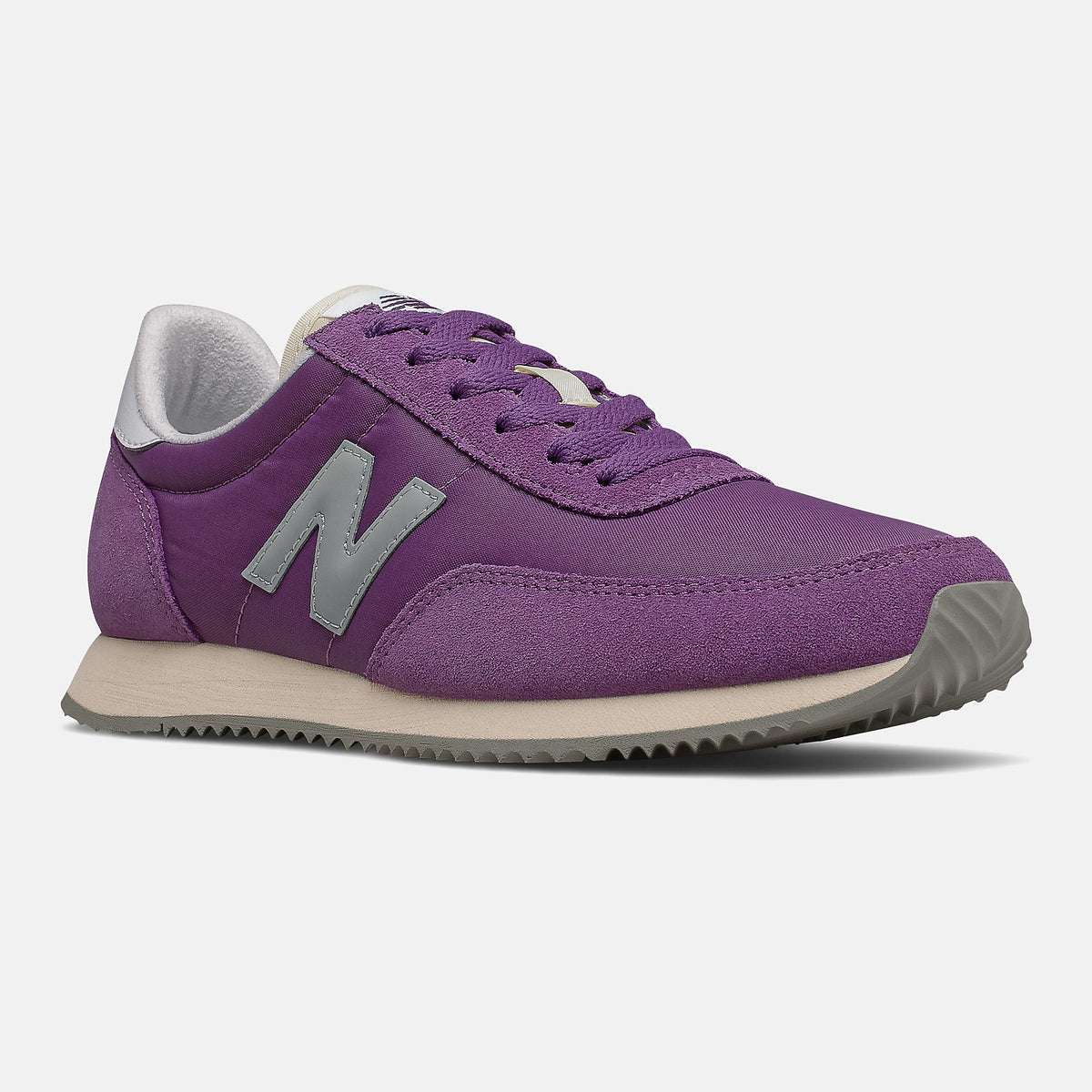 New Balance 720
